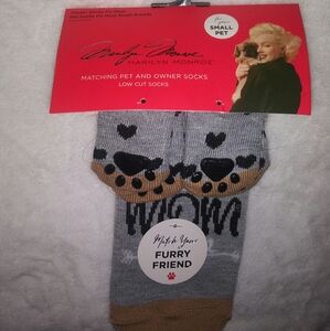 Marilyn Monroe pet and owner socks